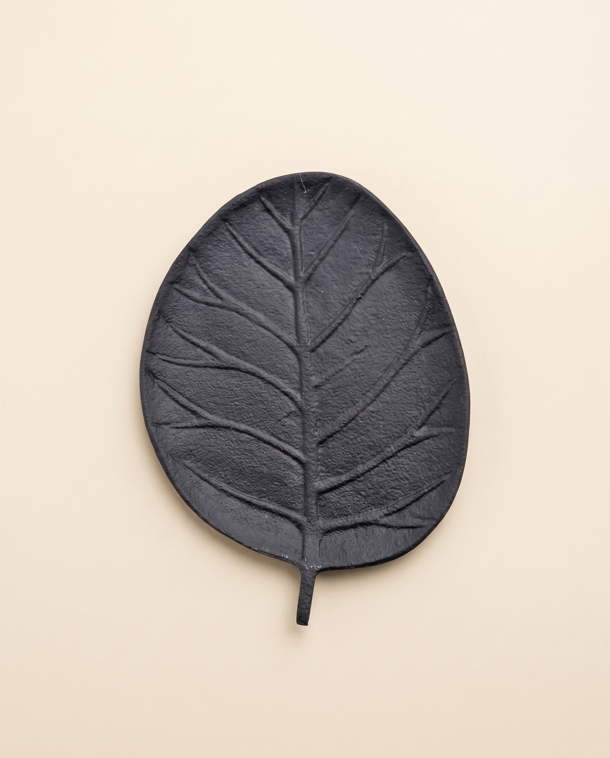 Leaf Trinket Dish | Gold or Black Leaf-Shaped Bowl