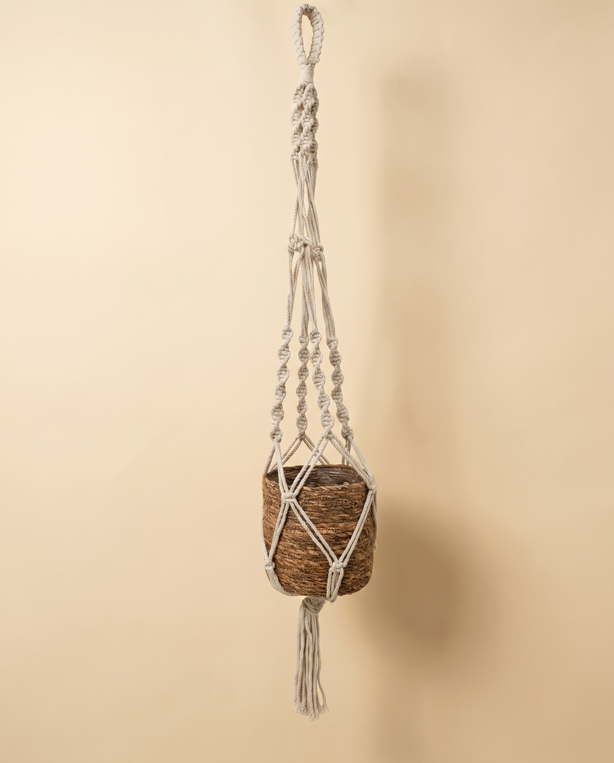 Hanging Planter in Natural Cotton Macrame - Stitt